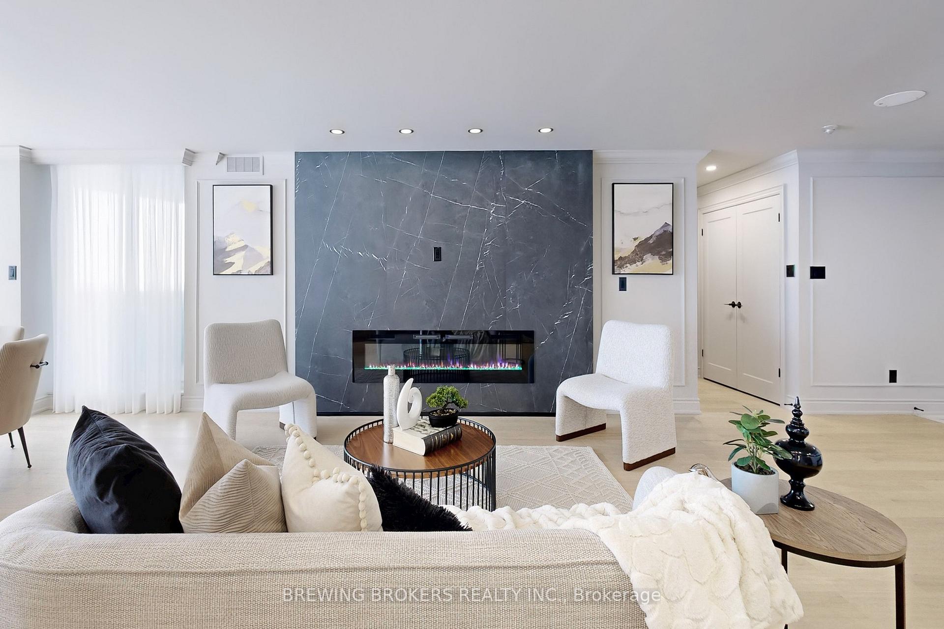 2 Bedrooms Condo at 85 Skymark, Toronto For sale