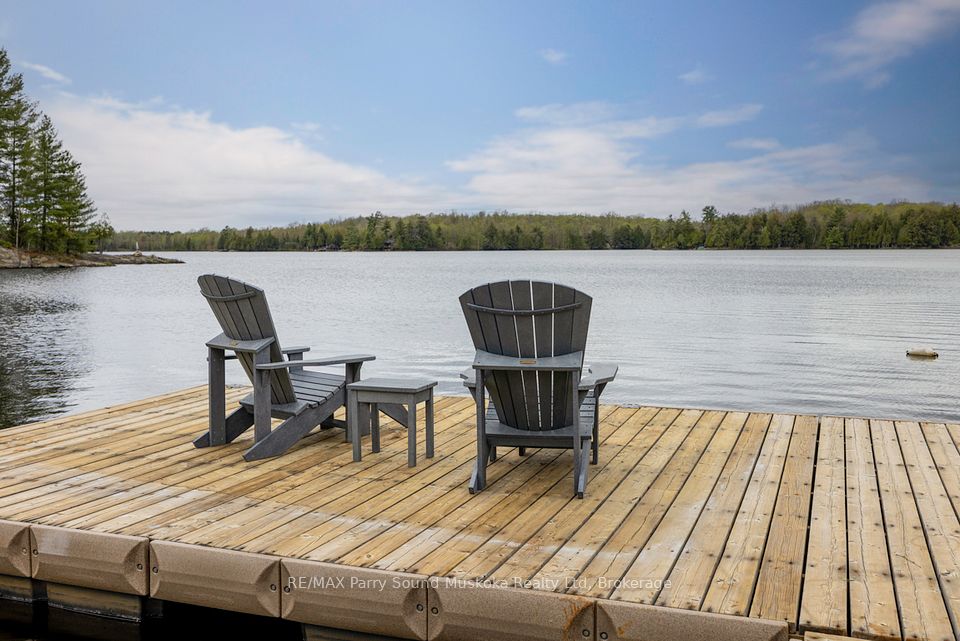 179 MANITOU Drive, McKellar, ON P2A 0B4