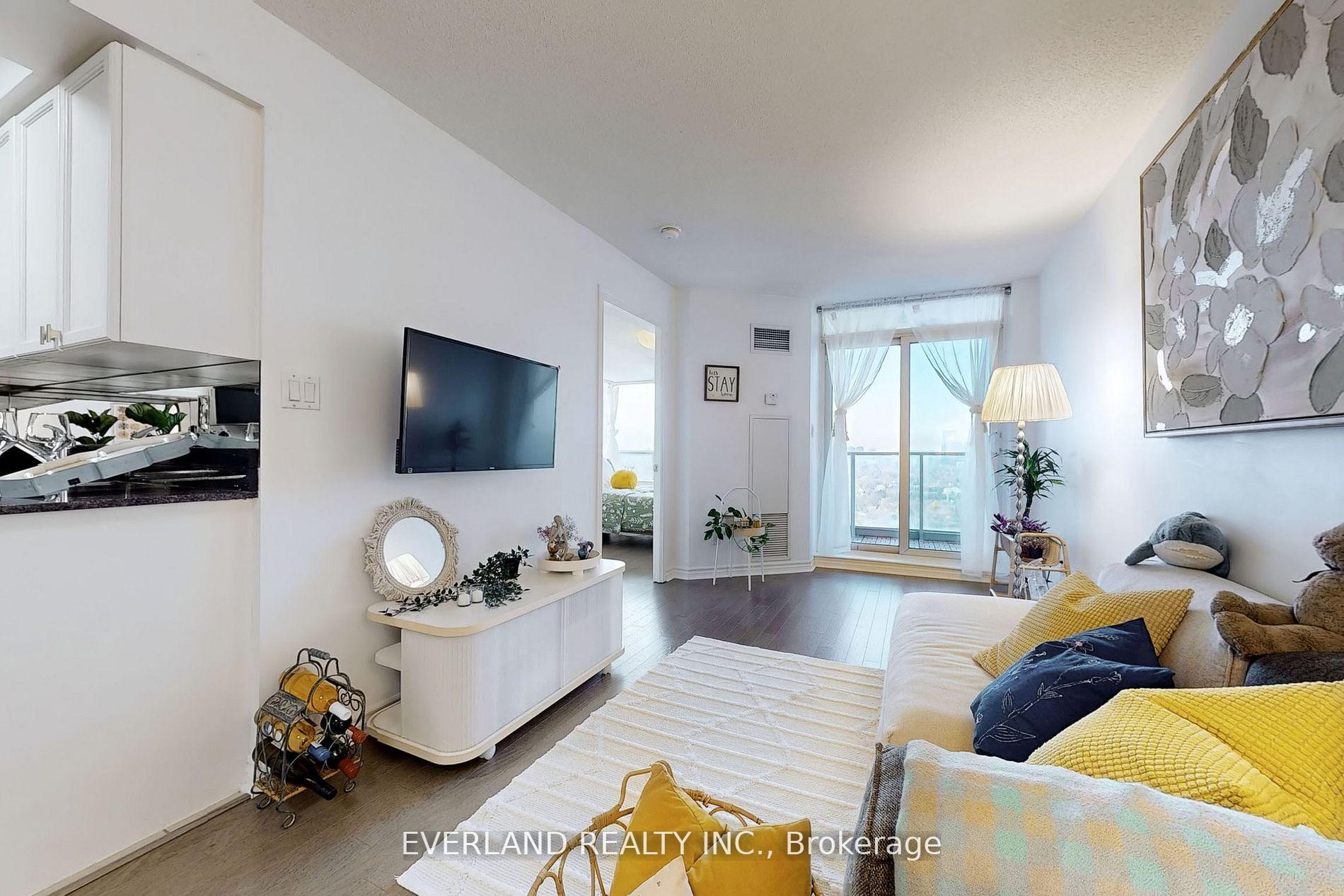 2 Bedrooms Condo at 1 Rean, Toronto For sale