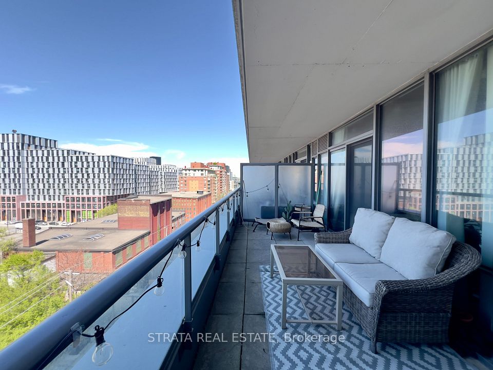 #804 - 33 Mill Street, Toronto, ON M5A 3R3