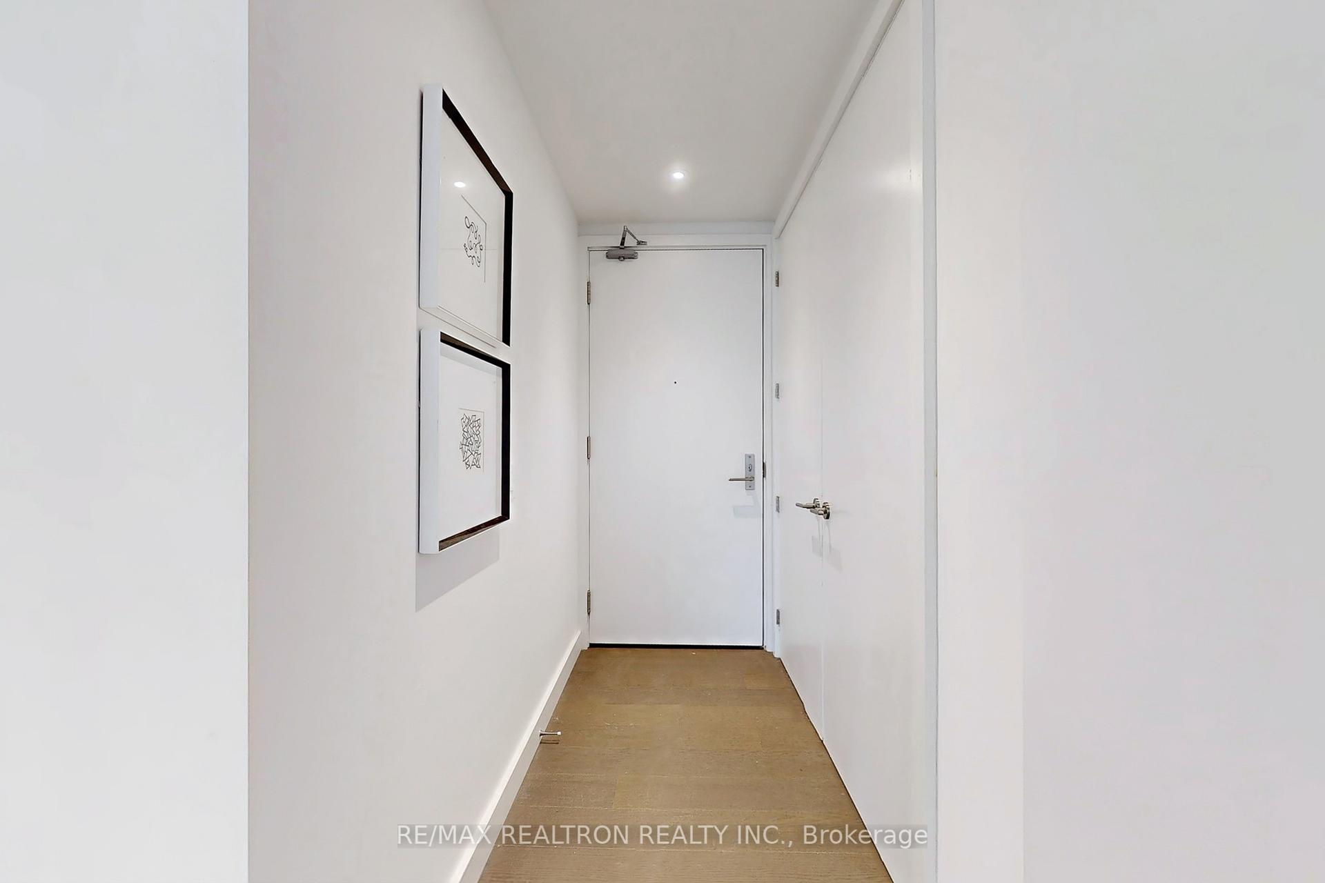 2 Bedrooms Condo at 81 Wellesley, Toronto For sale