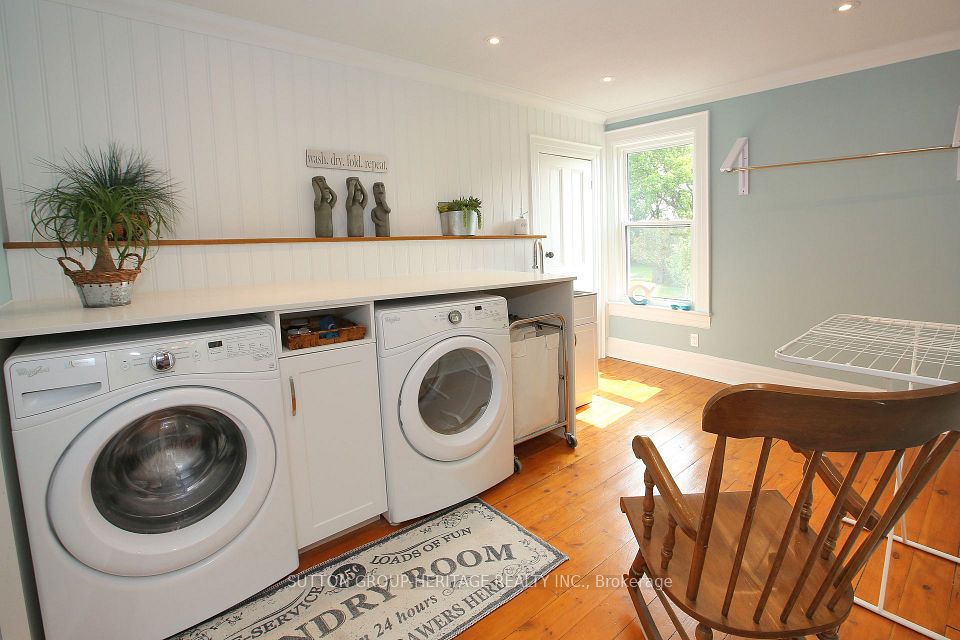 Fabulous Laundry Room 2nd Level