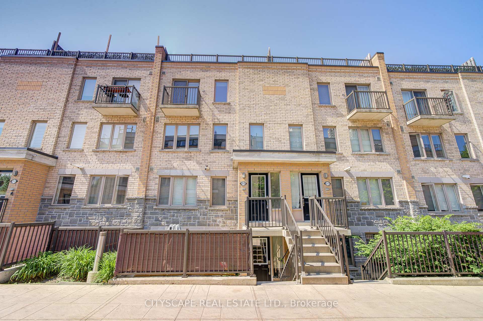 3 Bedrooms Condo at 16 Foundry, Toronto For sale