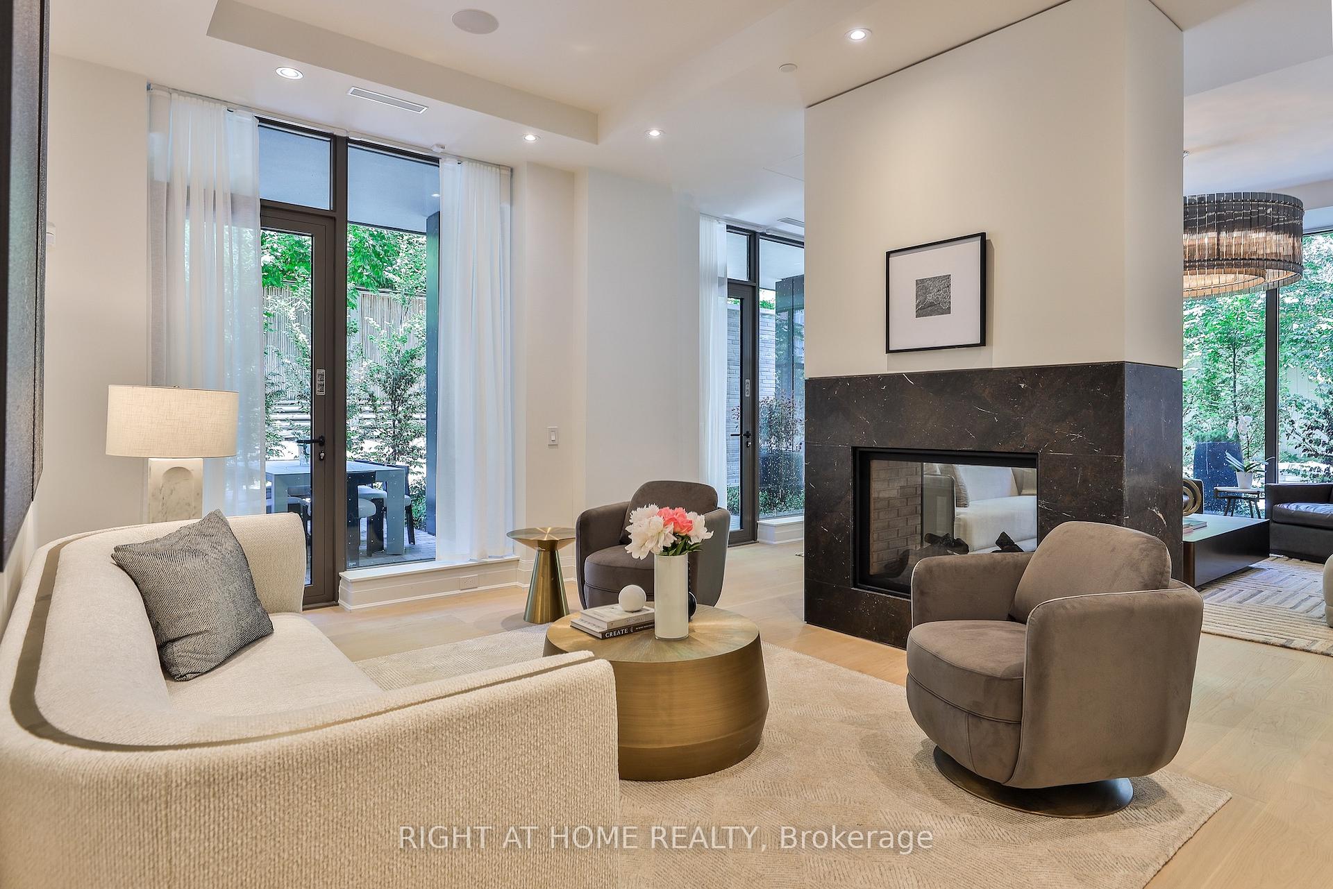 4 Bedrooms Condo at 10 Prince Arthur, Toronto For sale