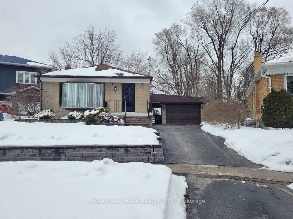 56 Courton Drive, Toronto, ON M1R 1K8