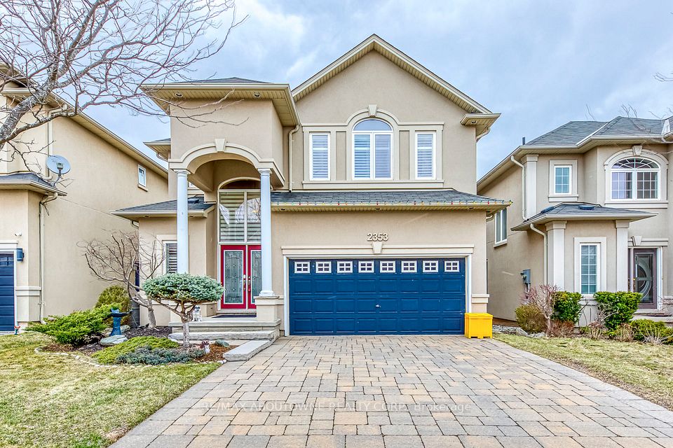 2353 Kwinter Road, Oakville, ON L6M 0H3