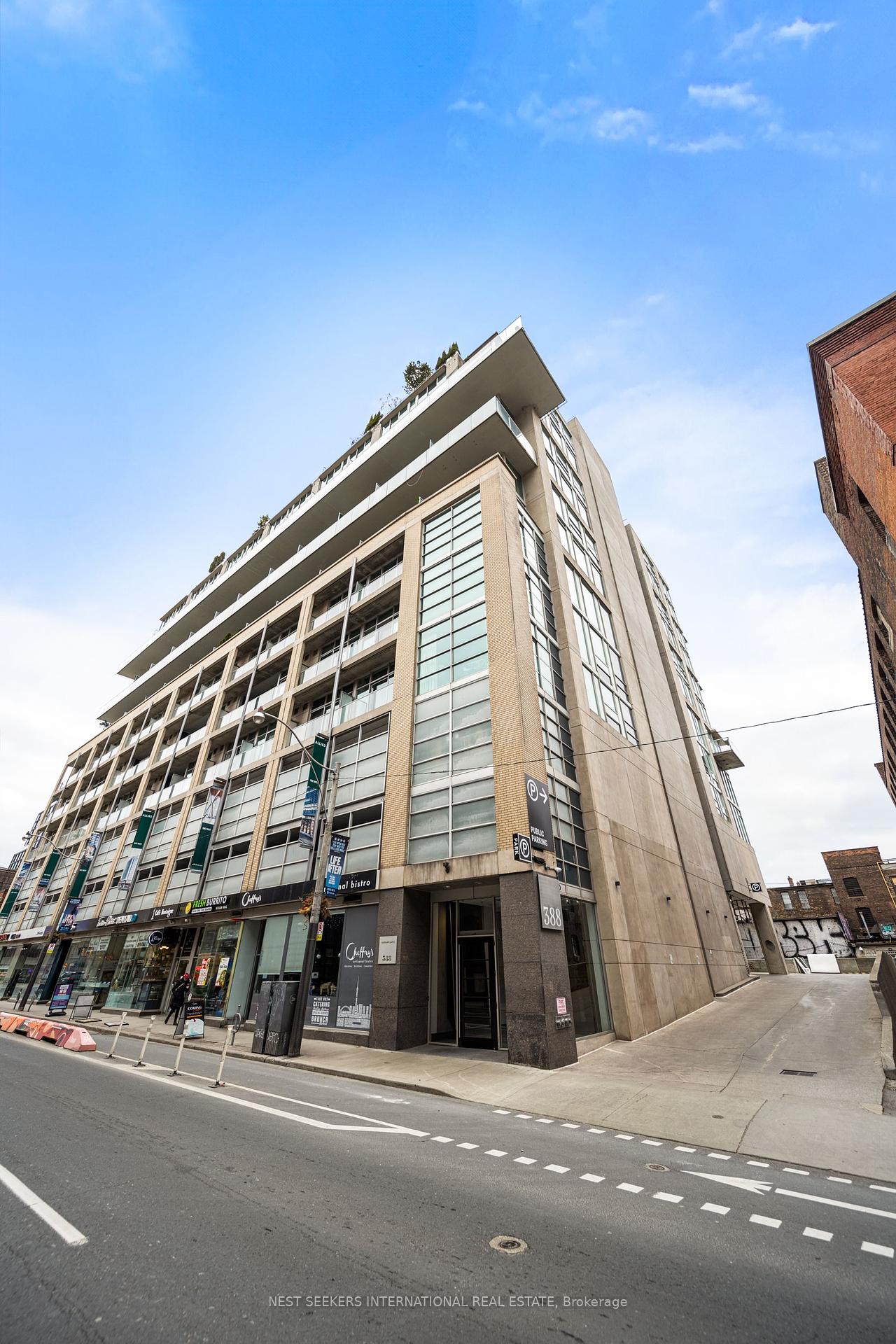 2 Bedrooms Condo at 388 Richmond, Toronto For sale