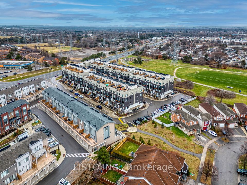 1555 Kingston