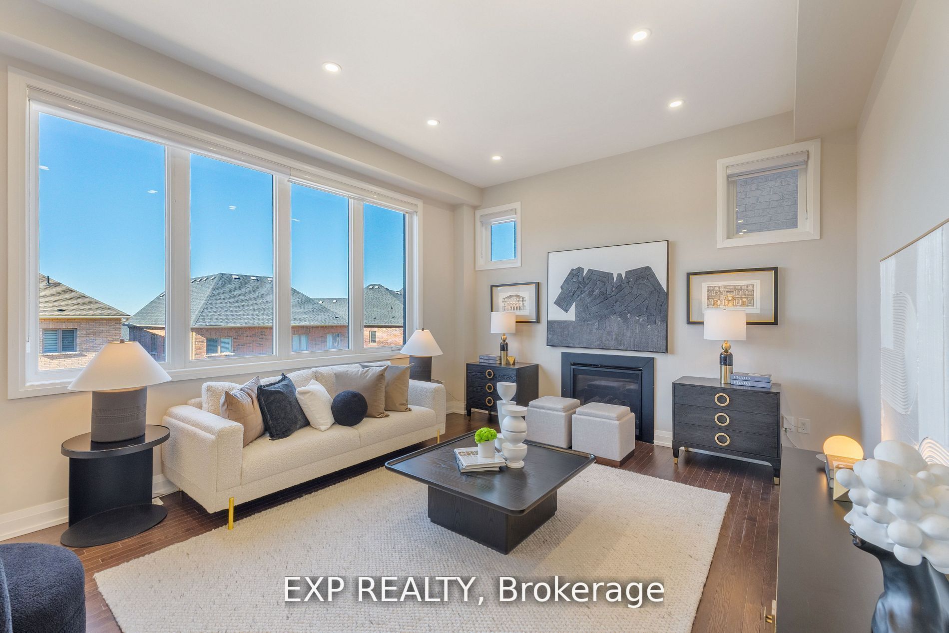 61 Frank Kelly Drive, East Gwillimbury, ON L9N 0V2
