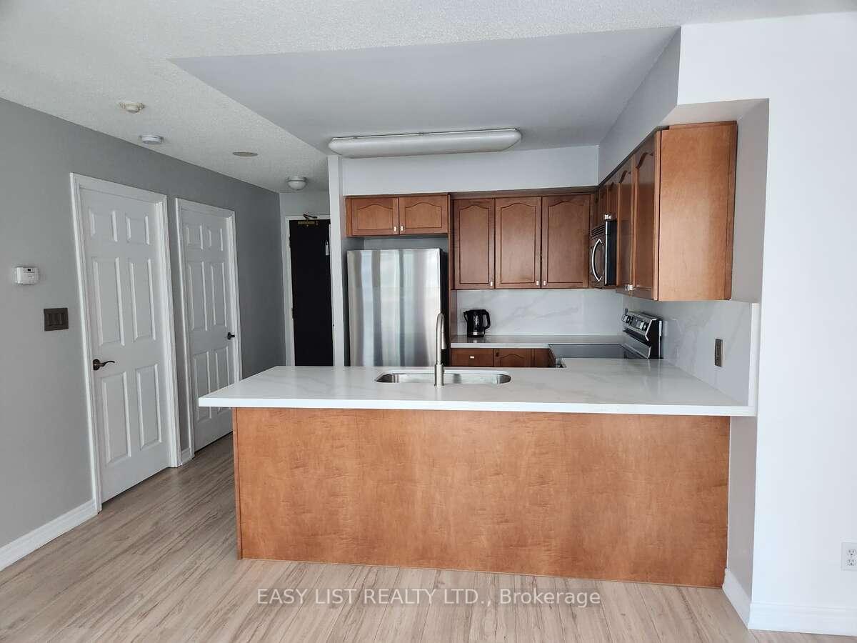2 Bedrooms Condo at 51 Lower Simcoe, Toronto For sale
