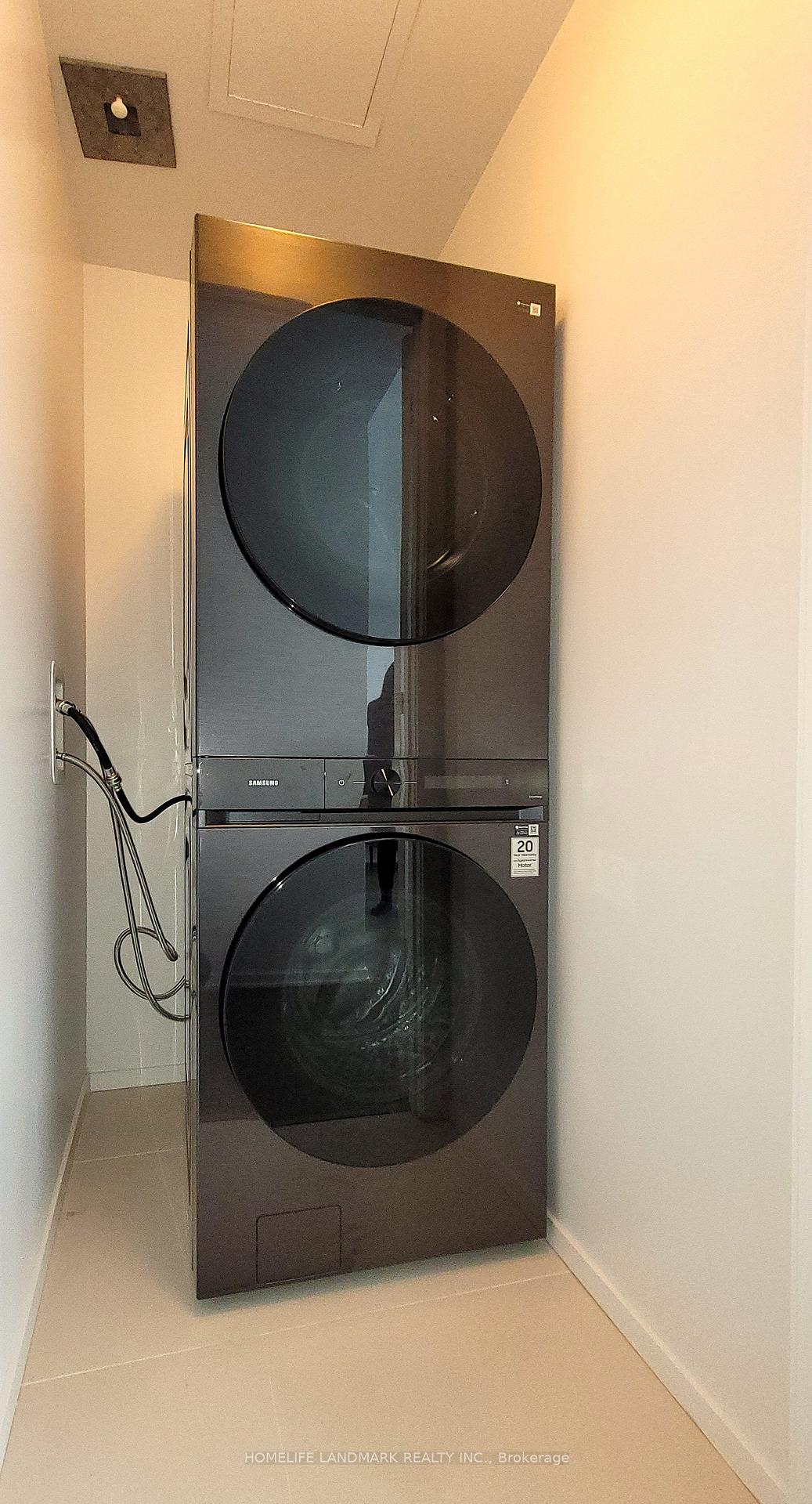 1 Bedroom Condo at 1 Bloor, Toronto For sale