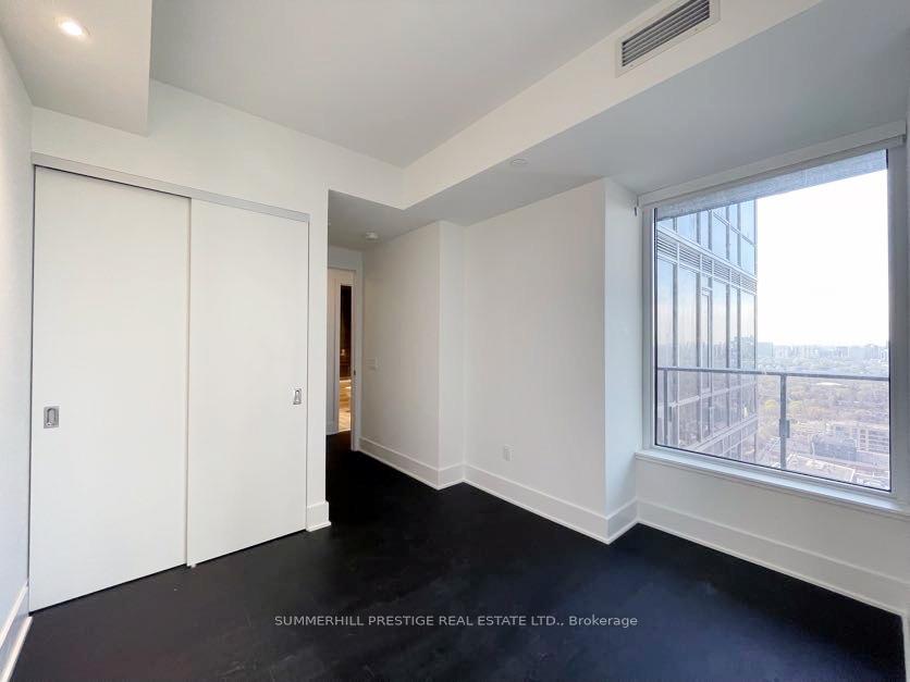 2 Bedrooms Condo at 11 Yorkville, Toronto For sale