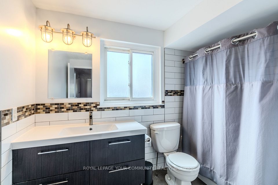 Second Floor 4pc washroom