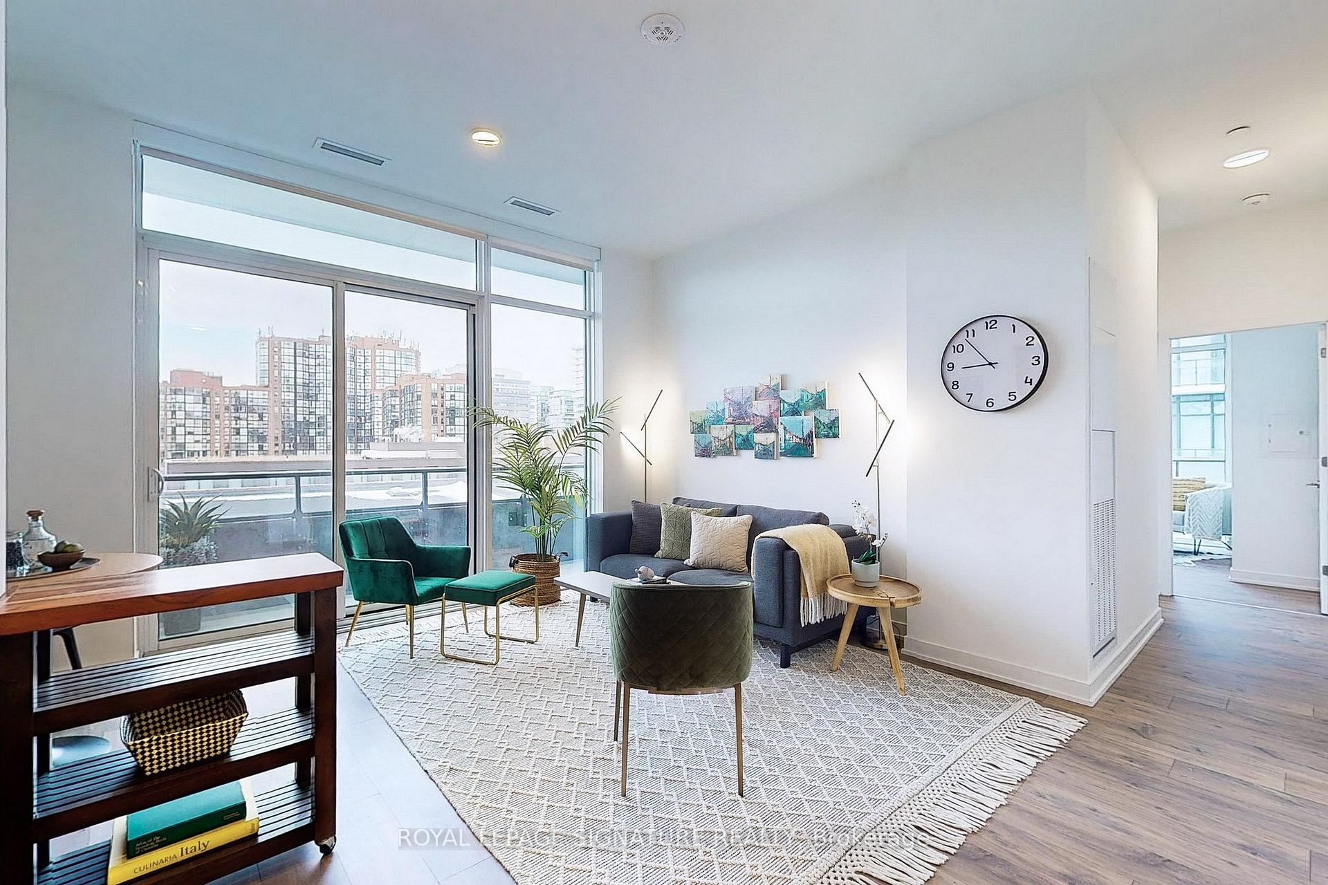 2 Bedrooms Condo at 9 Tecumseth, Toronto For sale