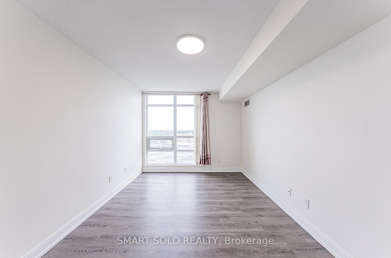 3 Bedrooms Condo at 238 Bonis, Toronto For sale