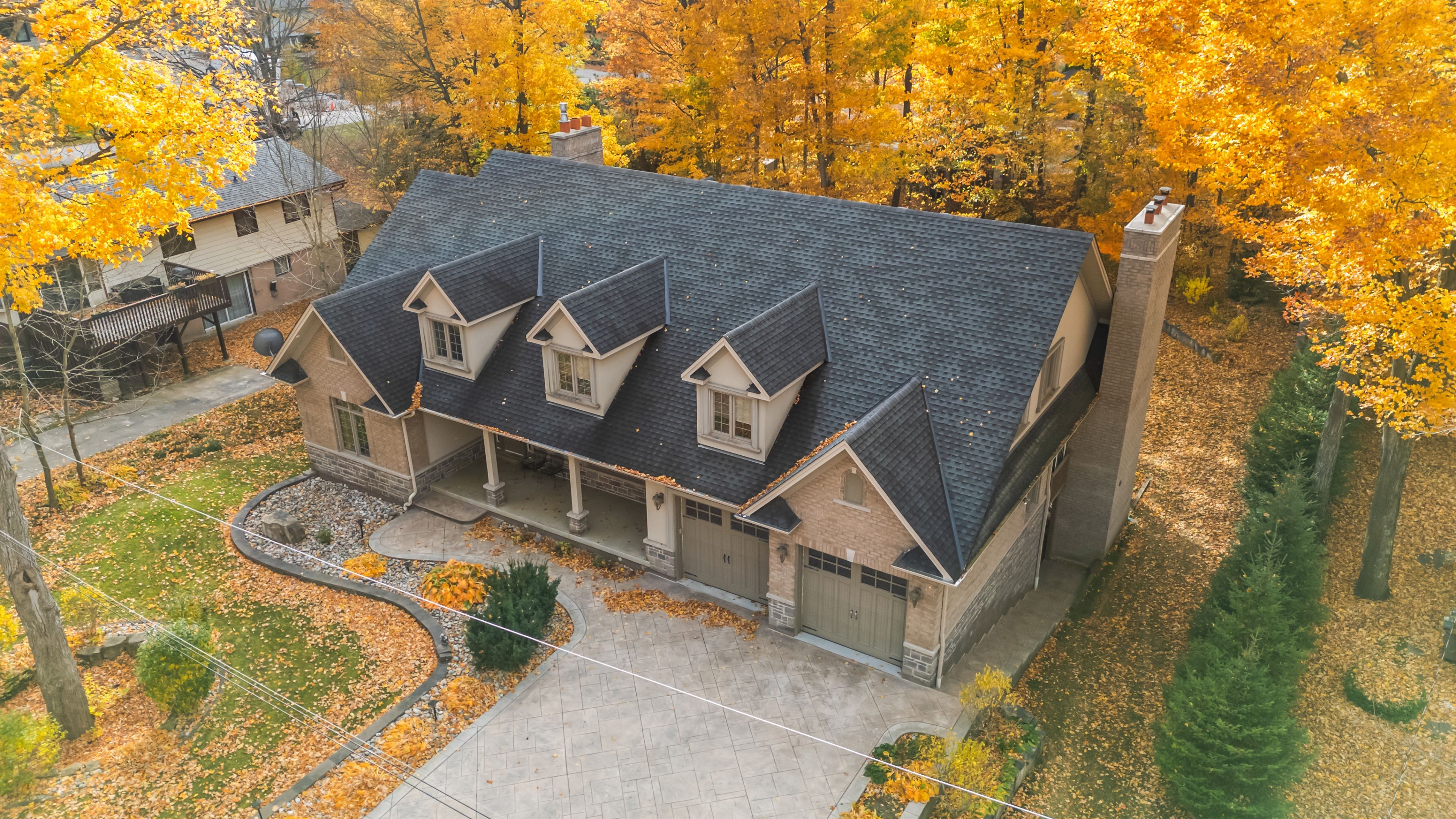 431 Manley Crescent