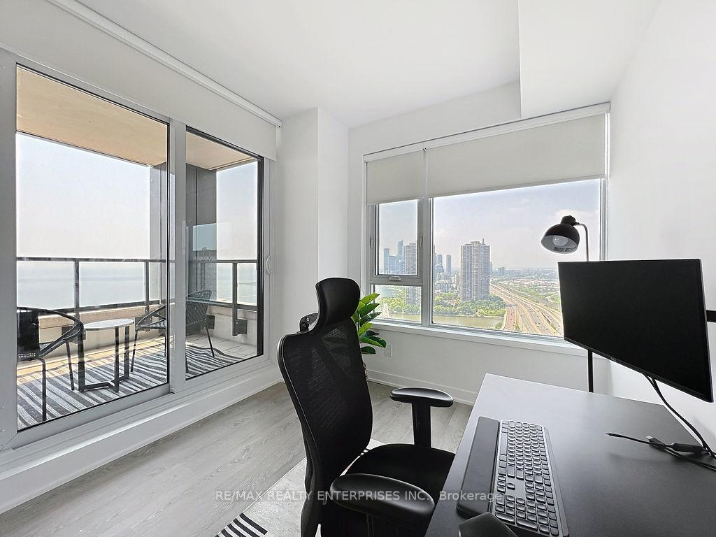 2 Bedrooms Condo at 1928 Lake Shore, Toronto For sale