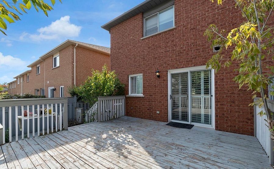 11 Wedgewood Place