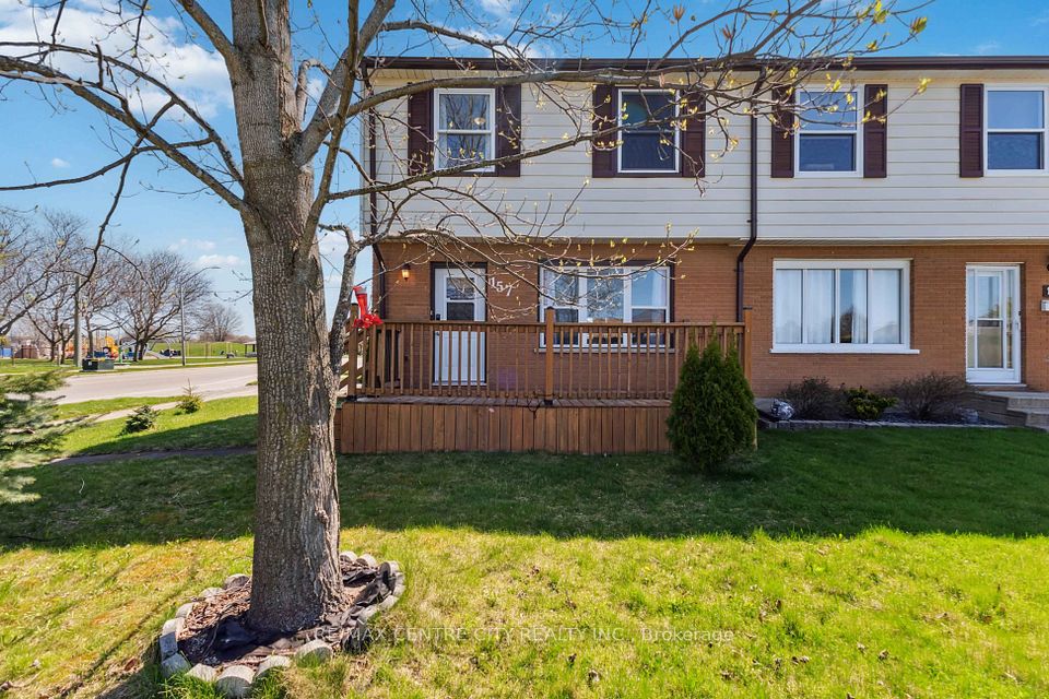 157 Highview