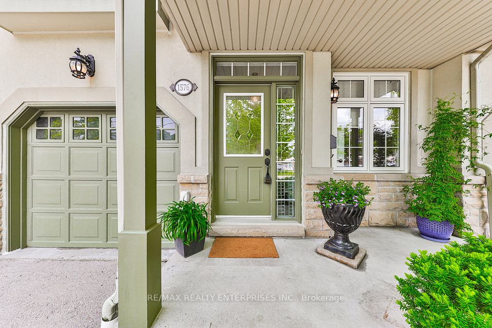 Covered Front Porch, Decorative Glass Front Door