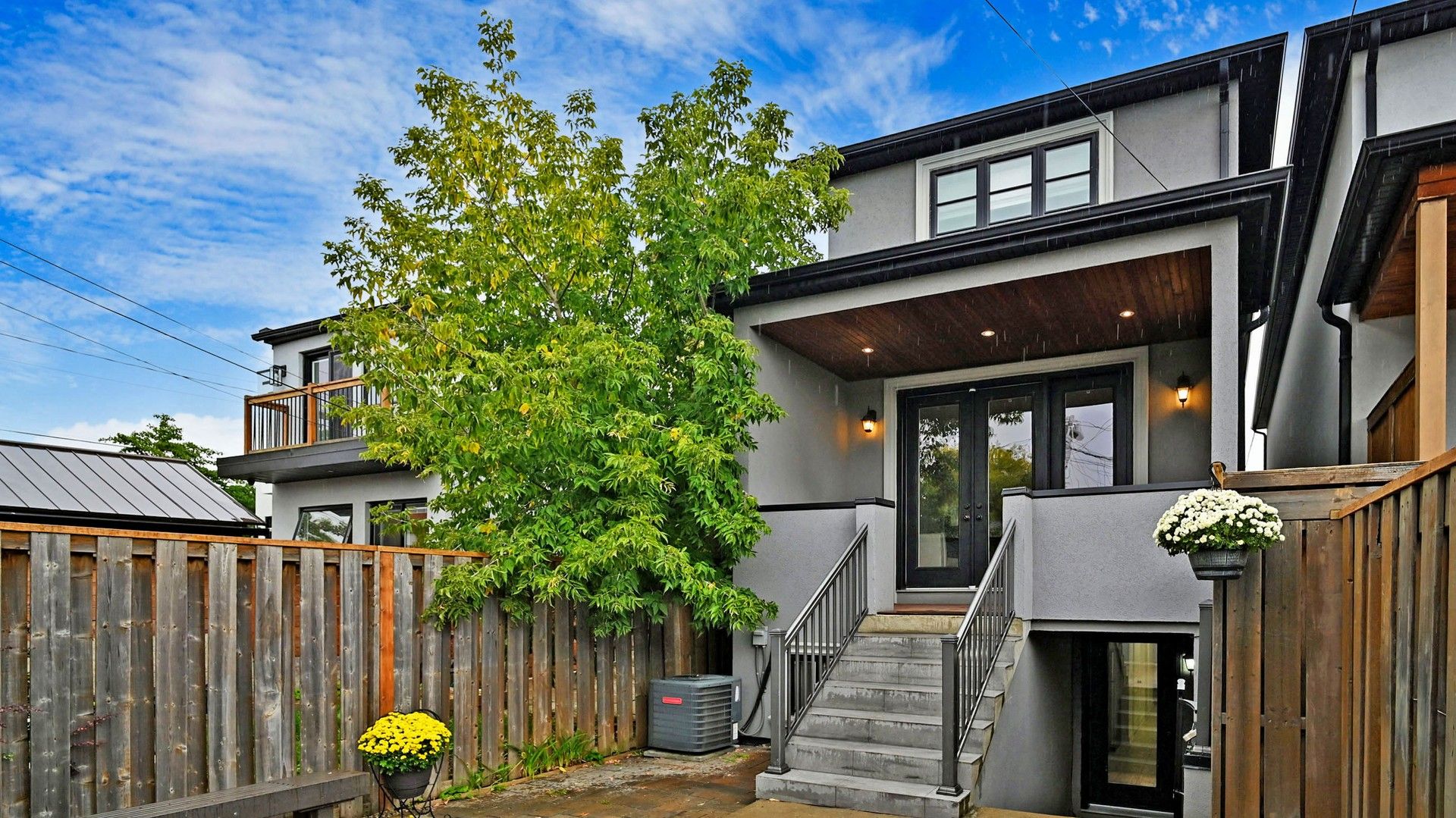 272B Boon Avenue