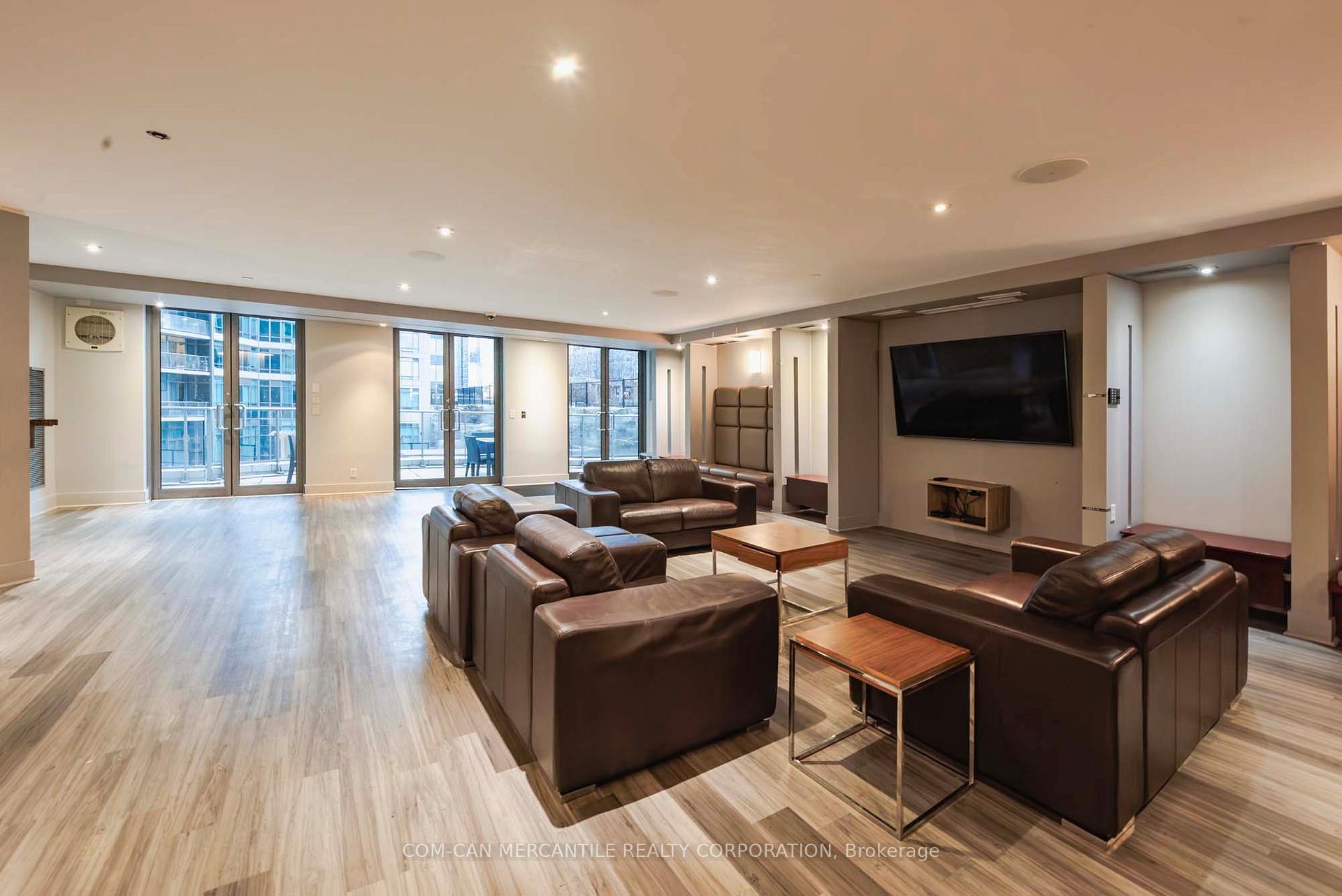 2 Bedrooms Condo at 361 Front,  Toronto For sale