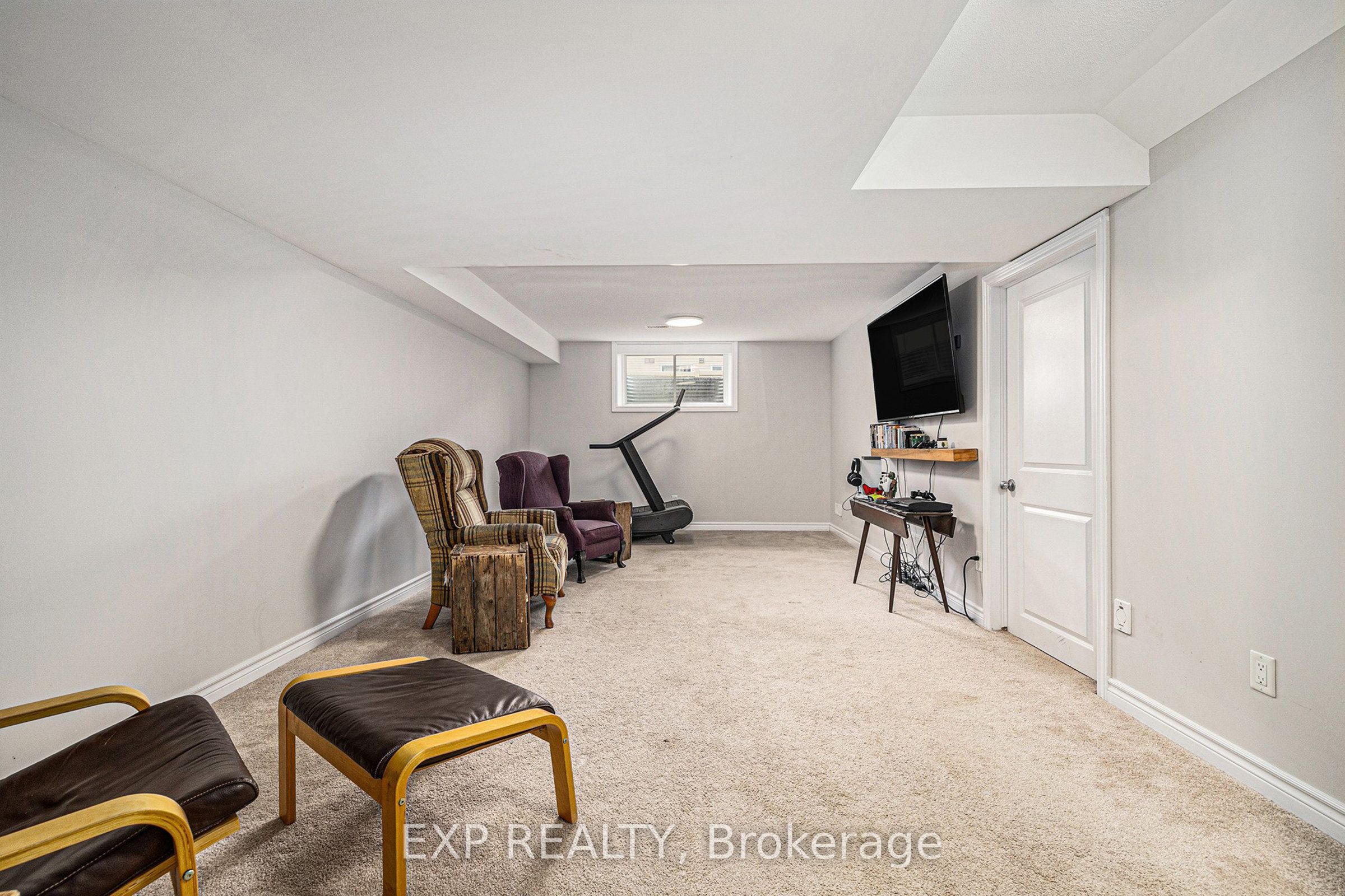 606 Geranium Walk