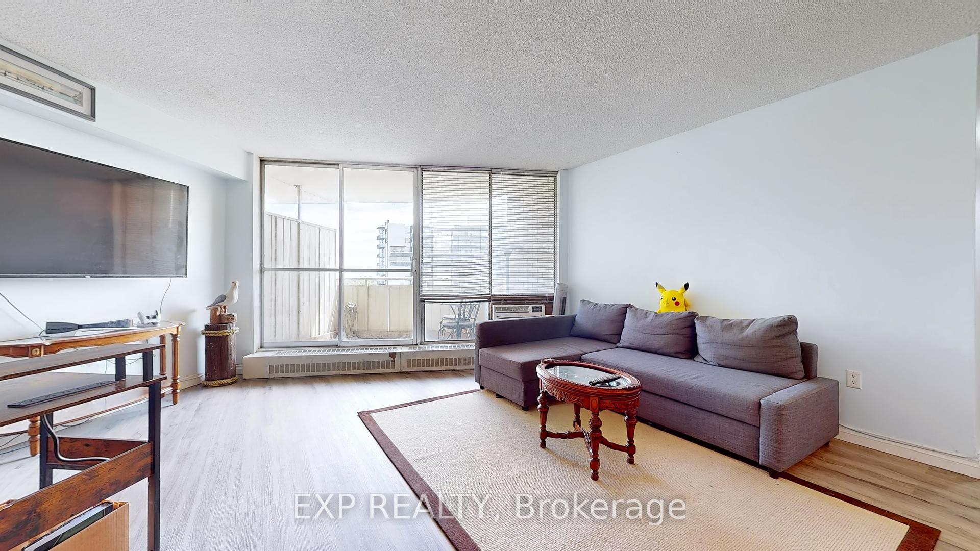 3 Bedrooms Condo at 330 Dixon, Toronto For sale