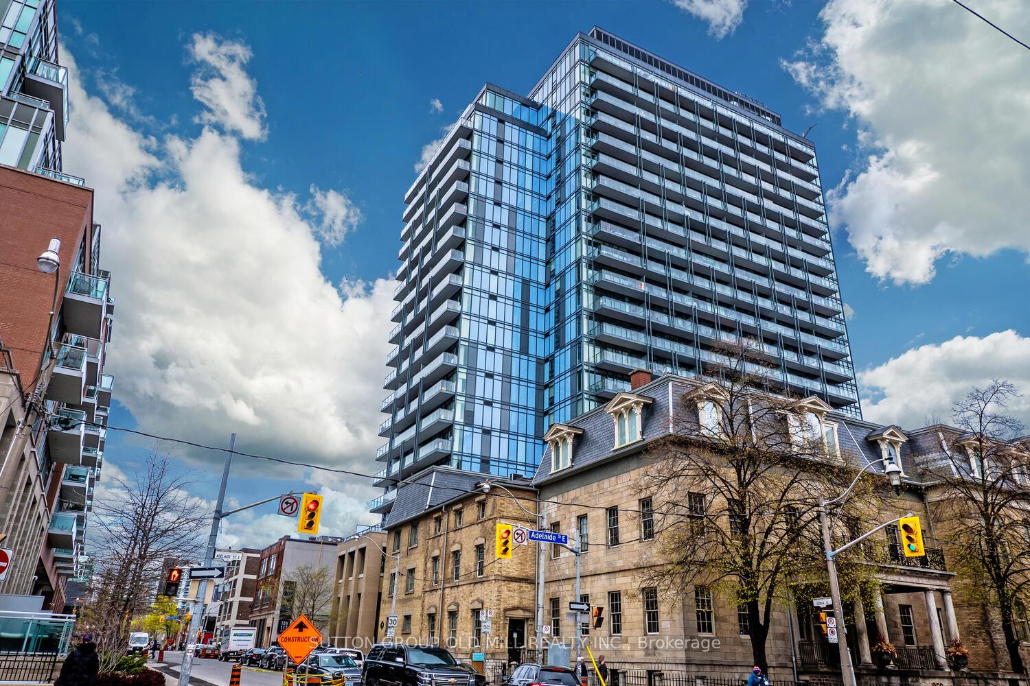 2 Bedrooms Condo at 105 George, Toronto For sale