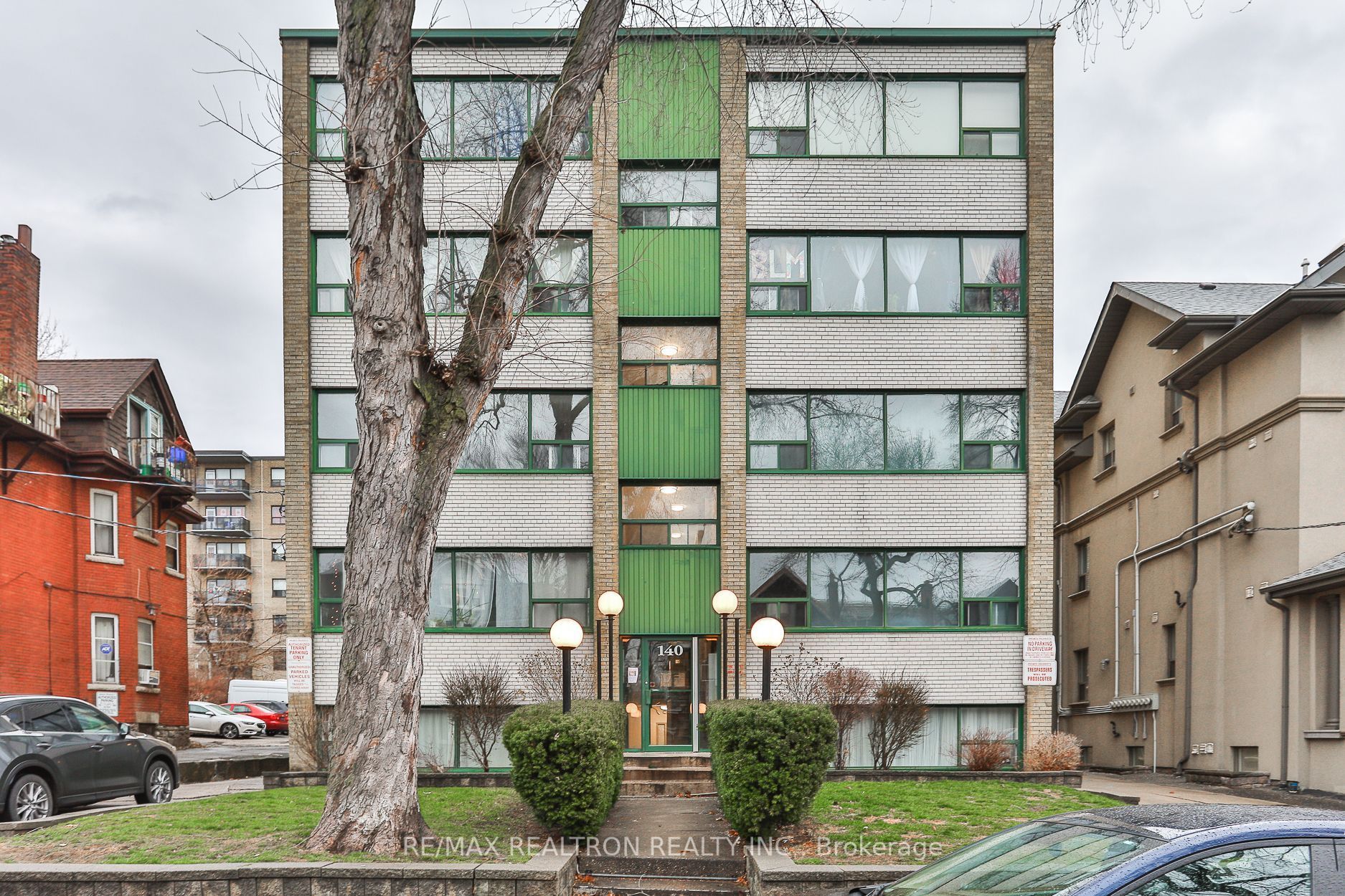 140 Springhurst Avenue Toronto W01 Ontario M6K 1C1