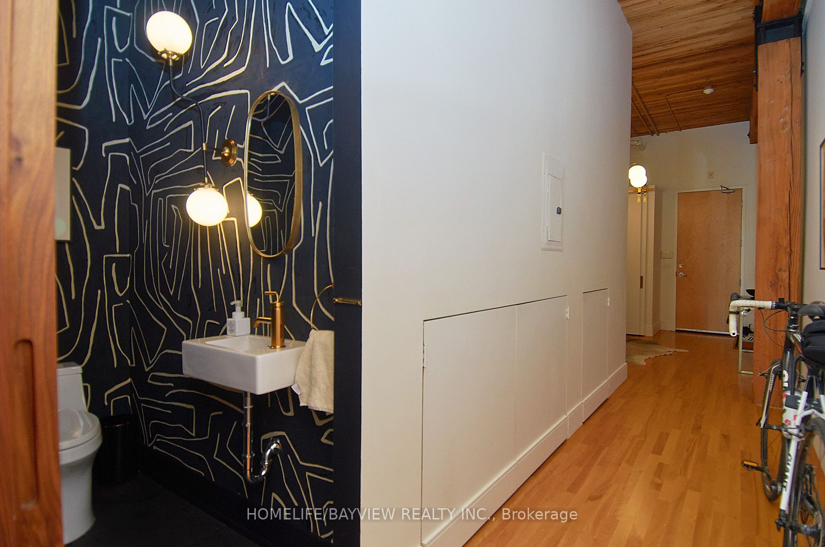 993 Queen Street W, #203