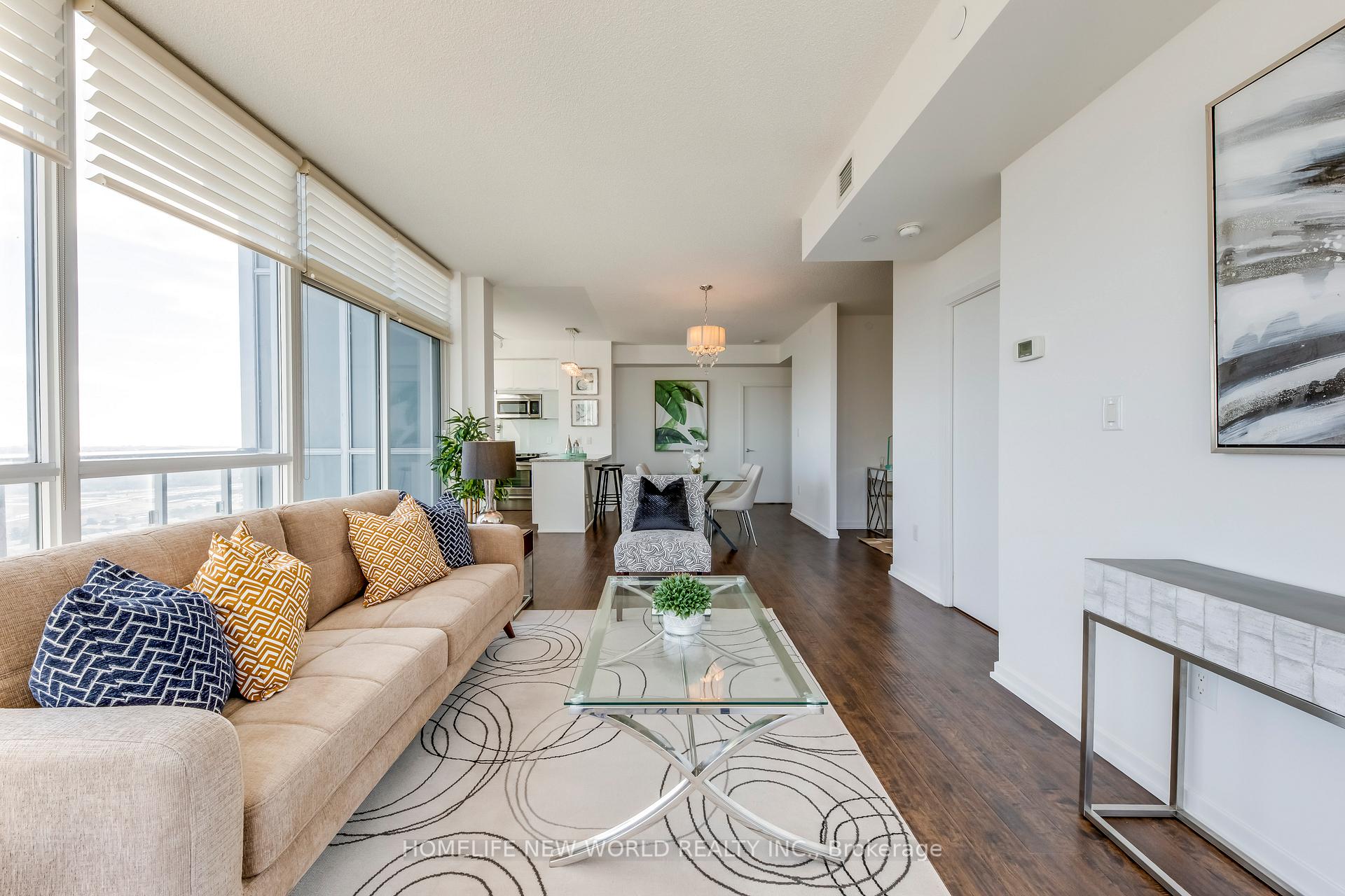3 Bedrooms Condo at 62 Forest Manor, Toronto For sale