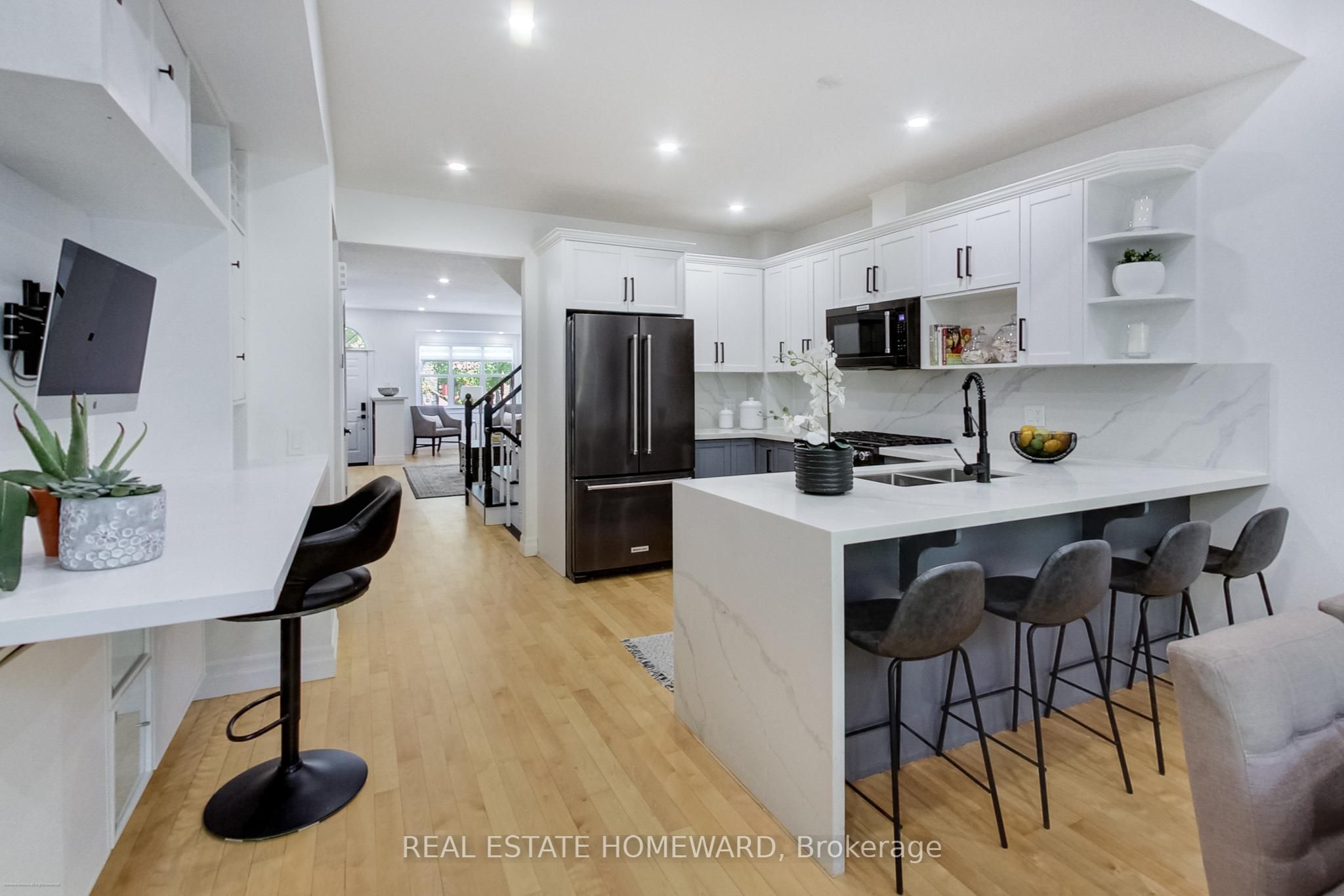 83A Swanwick Avenue