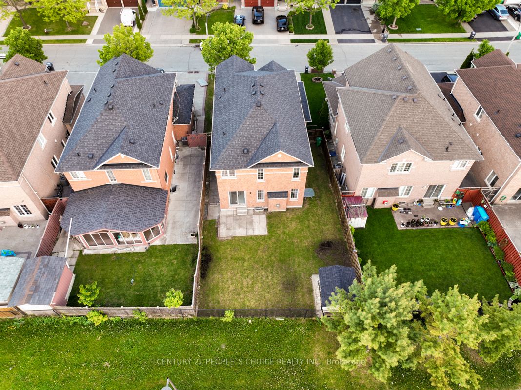 67 Gallucci Crescent