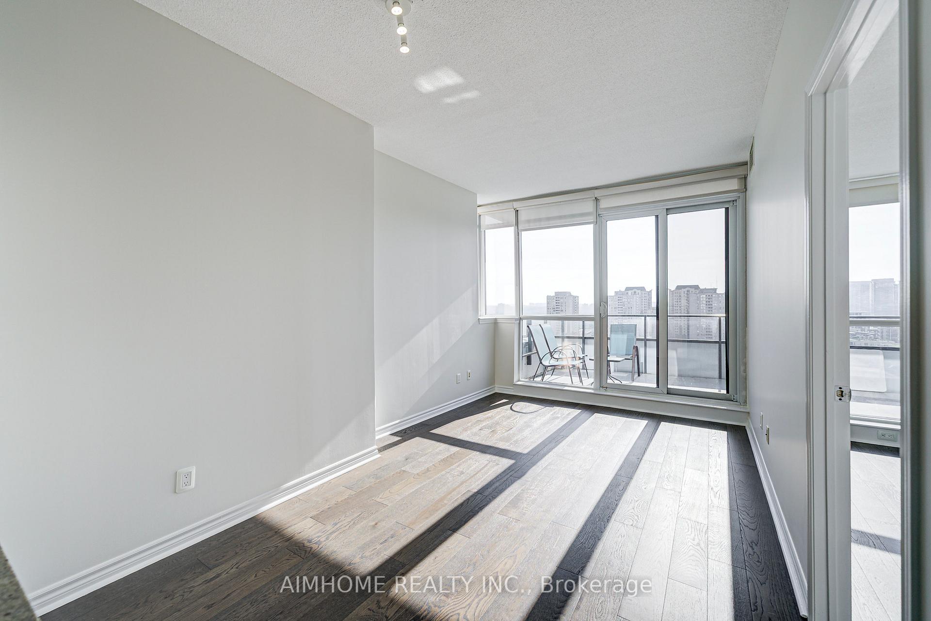 2 Bedrooms Condo at 2885 Bayview, Toronto For sale
