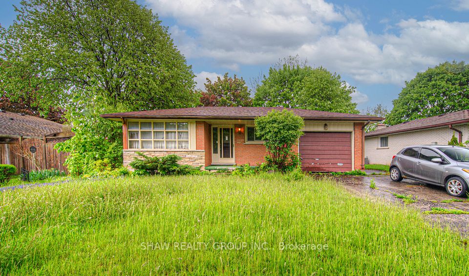 537 Glen Manor
