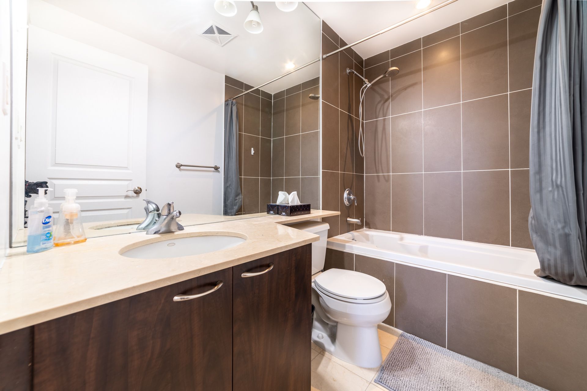 777 Steeles Avenue W LPH9