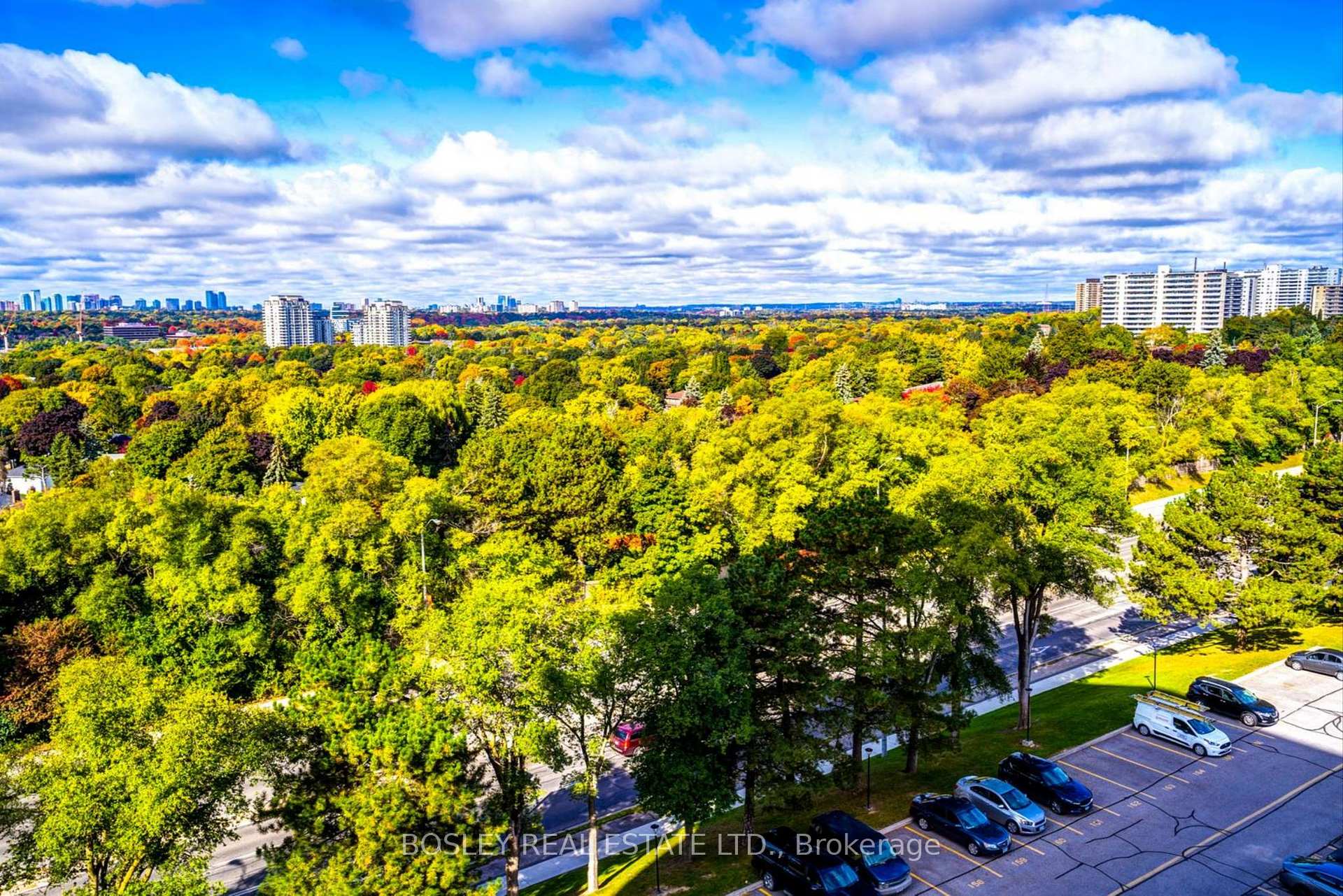 2 Bedrooms Condo at 10 Parkway Forest, Toronto For sale