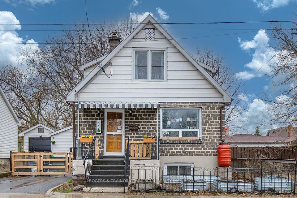 200 Patrick Street, Kingston, ON K7K 3P5