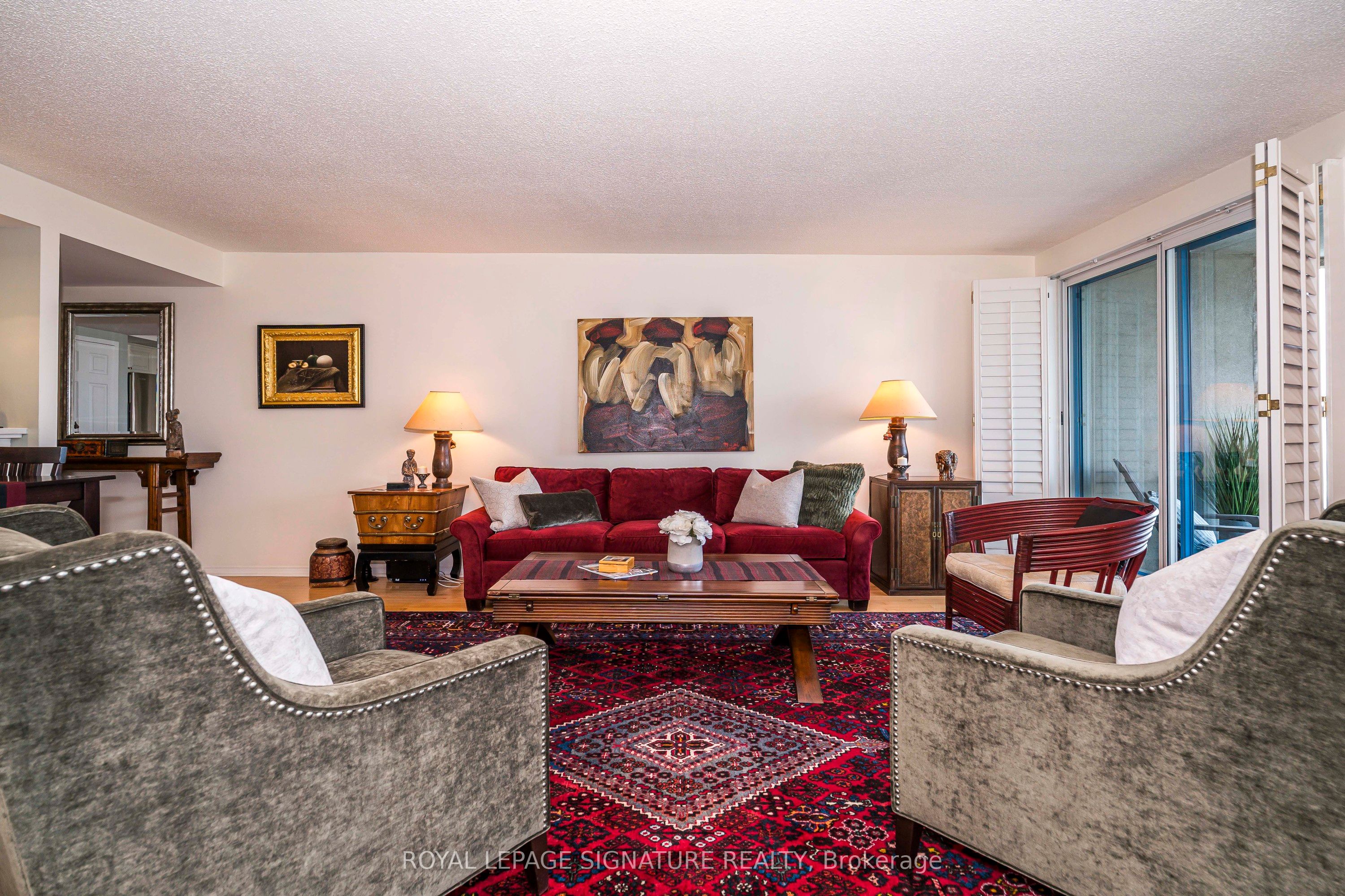 99 Harbour Square, #1812