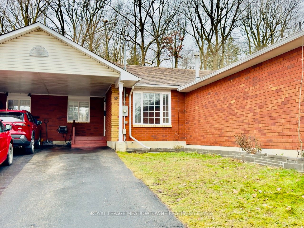 19 Galileo Boulevard