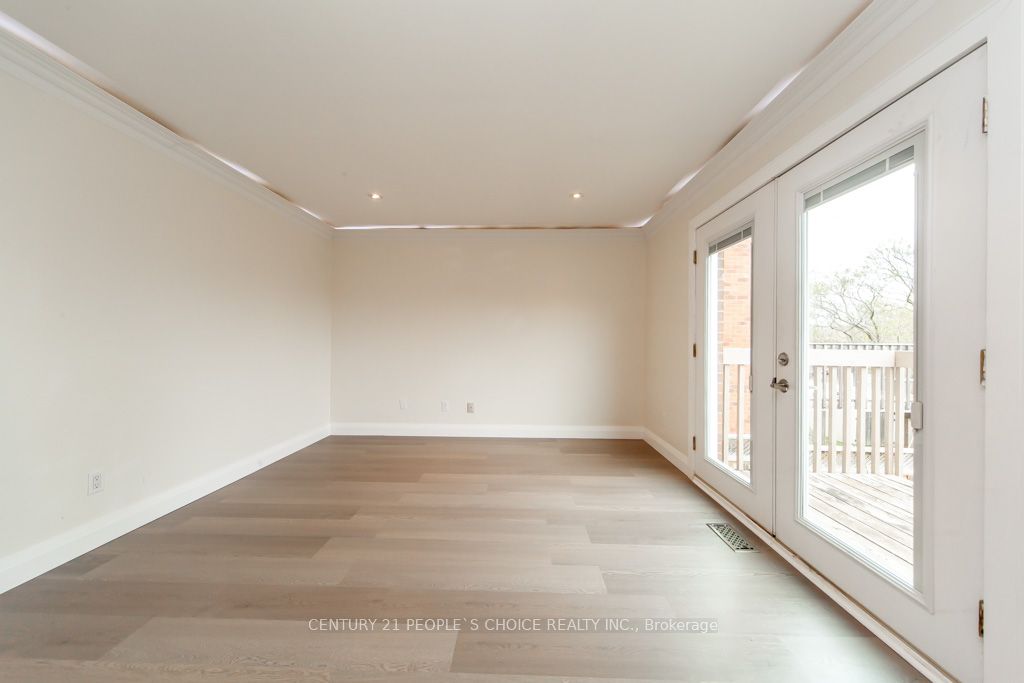 35 Fernbank Place