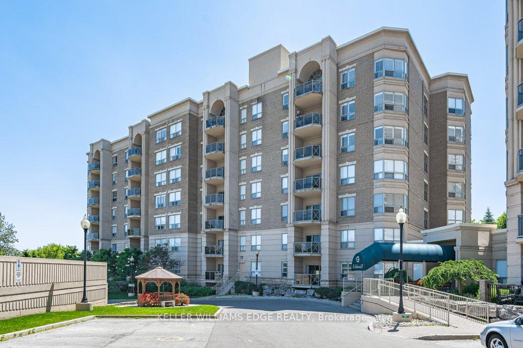 2 Bedrooms Condo at 2085 Amherst Heights,  Burlington For sale