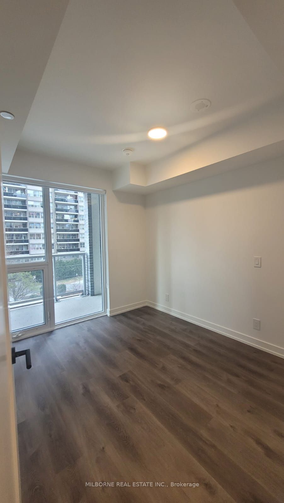 73 Broadway Avenue, #303