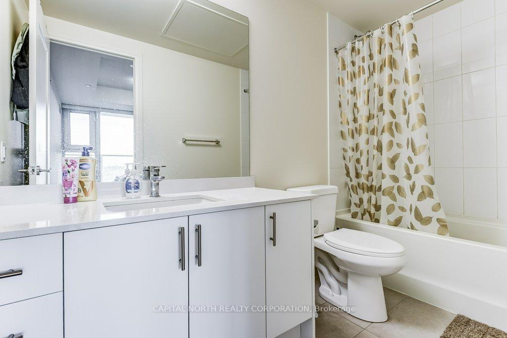 1 Bedroom Condo at 8960 Jane, Vaughan For sale