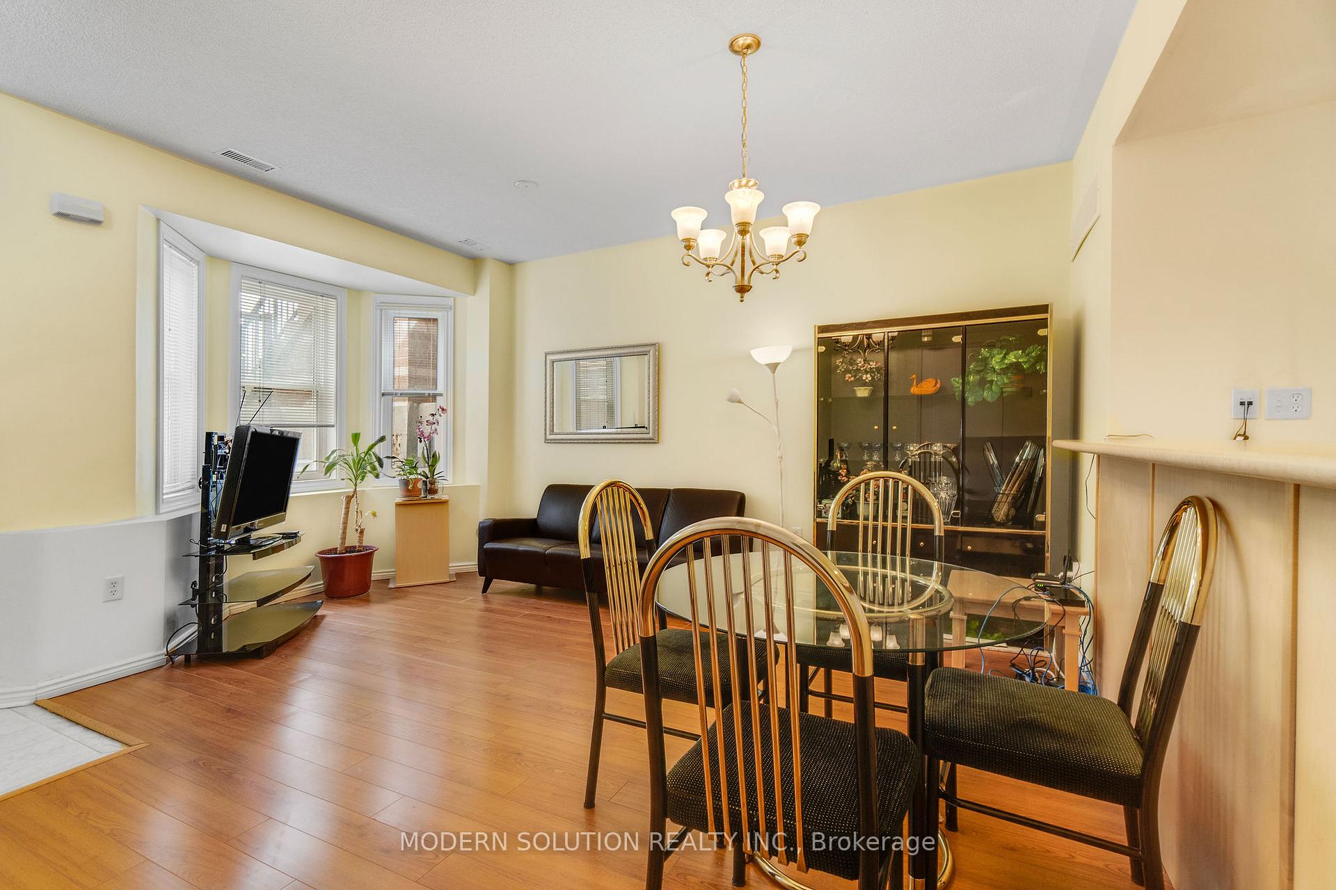 2 Bedrooms Condo at 760 Lawrence, Toronto For sale