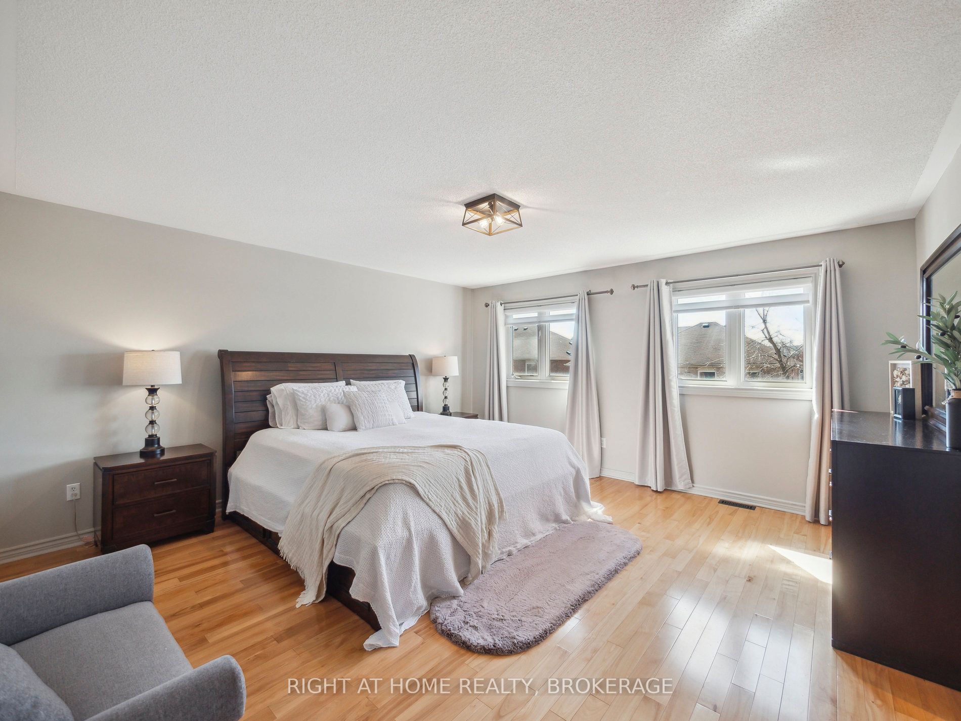 270 Penndutch Circle