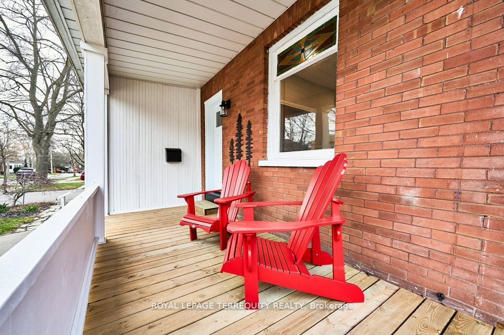 23 Carlisle Avenue