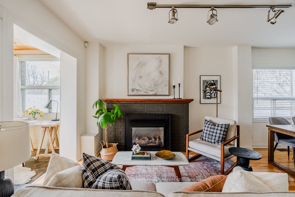224 Eastwood