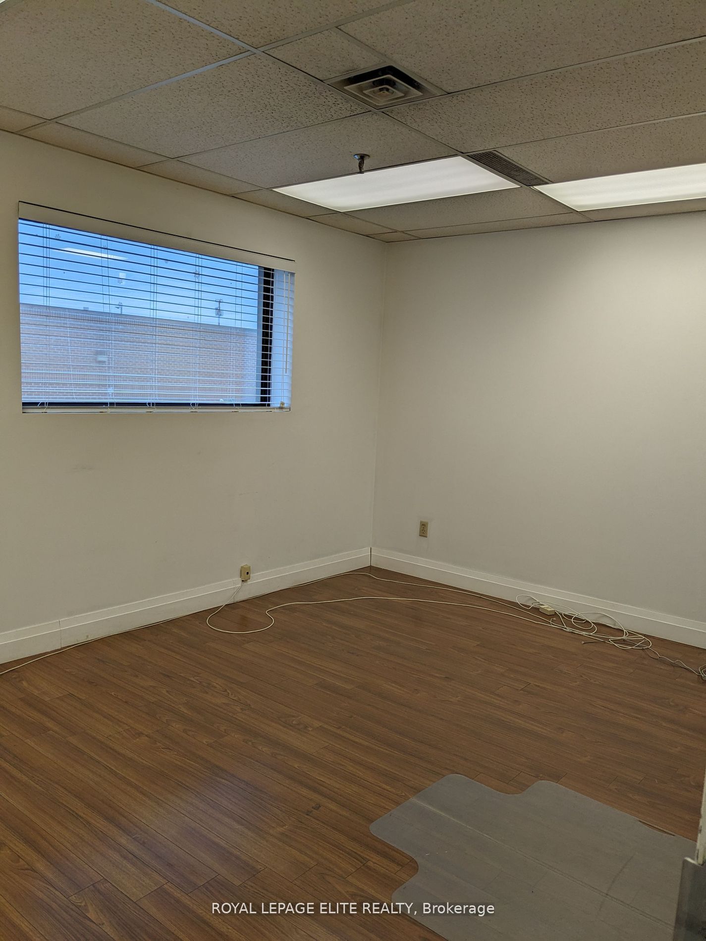 1150 EGLINTON Avenue, #210